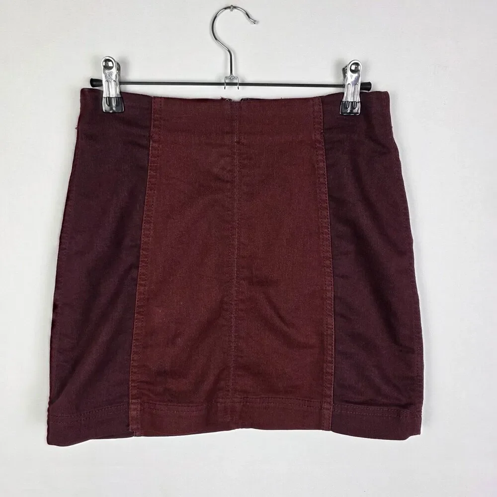 Free People Size 2 Two Toned Maroon Boho Twee Mini Skirt Holiday Festival Casual